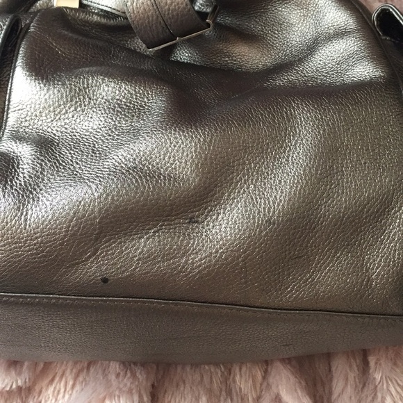 Michael Kors Beverly gunmetal shoulder bag - Picture 3 of 6